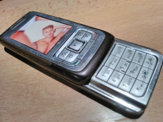 Nokia mobilní telefon RETRO