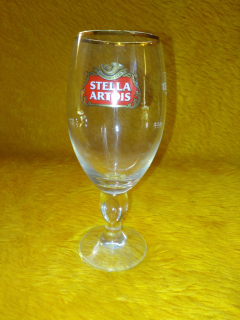 Sklo Stella Artois 0,3l, na stopce